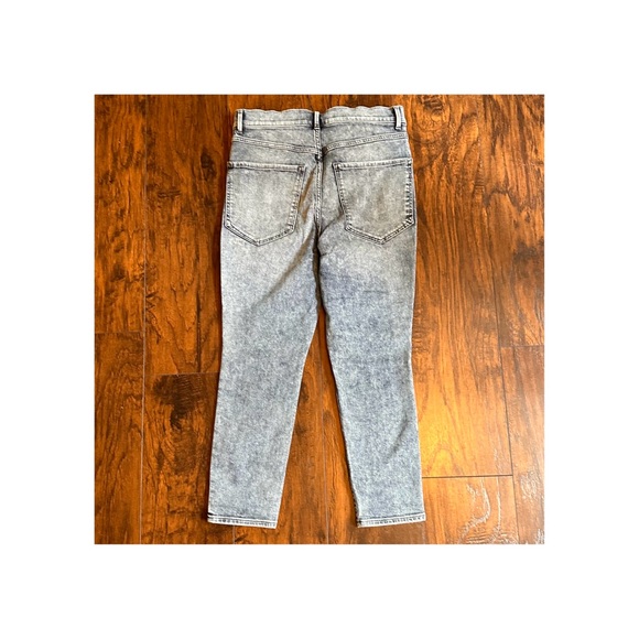 Express Ankle Legging Super High Rise Jeans - Picture 5 of 5